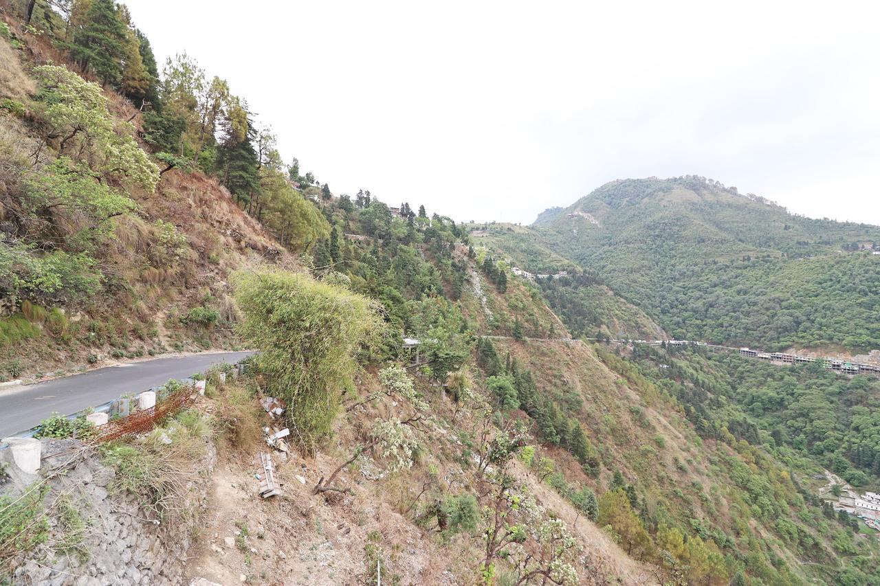 Oyo 13728 Hotel Kempty Valley View Hotel & Restaurant Mussoorie Exterior foto